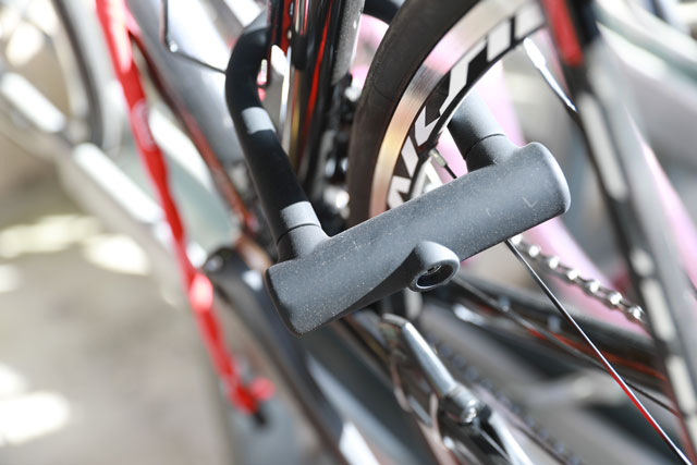 自転車通勤時の盗難防止に有効な鍵は - ロードバイク虎の巻